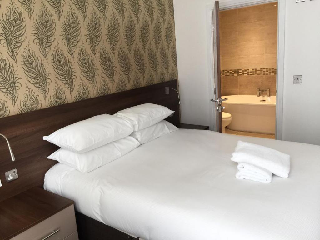 Waterloo The Marlborough Hotel מראה חיצוני תמונה