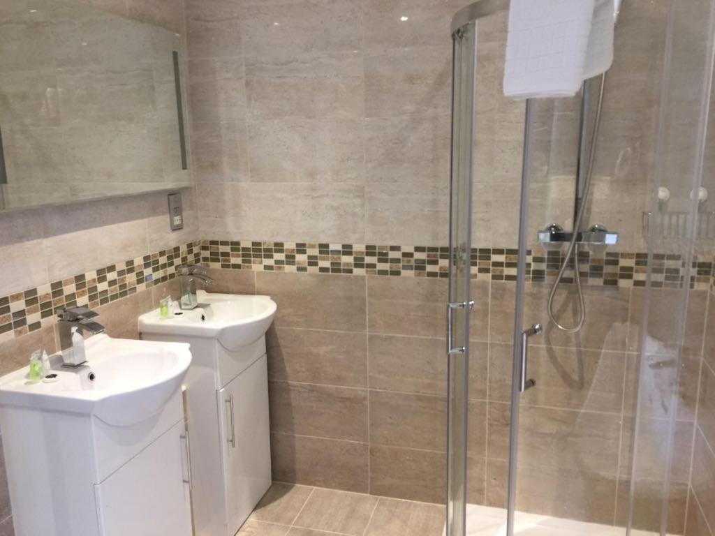 Waterloo The Marlborough Hotel מראה חיצוני תמונה