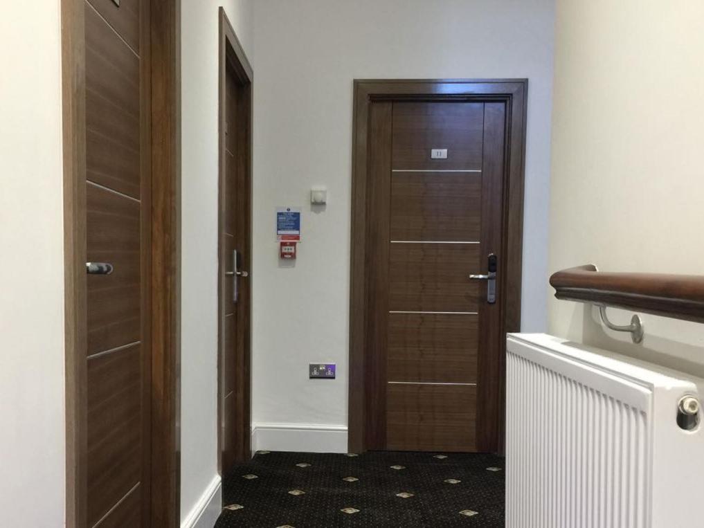 Waterloo The Marlborough Hotel מראה חיצוני תמונה